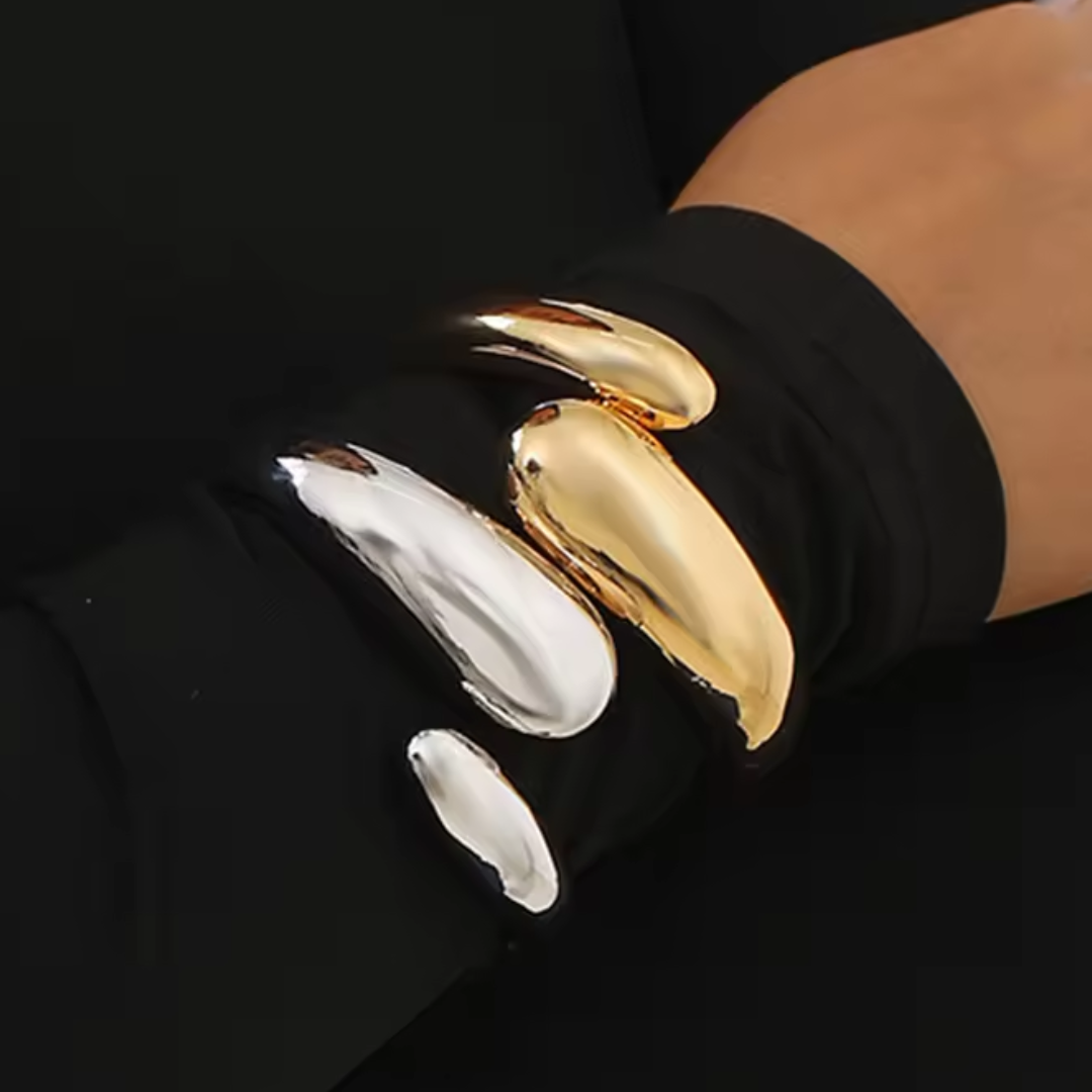 The Overlap Cuff Bracelet