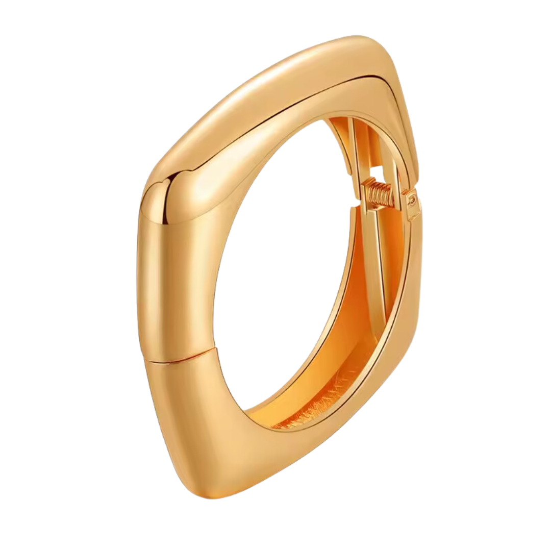 The André Cuff Bracelet in Yellow Gold
