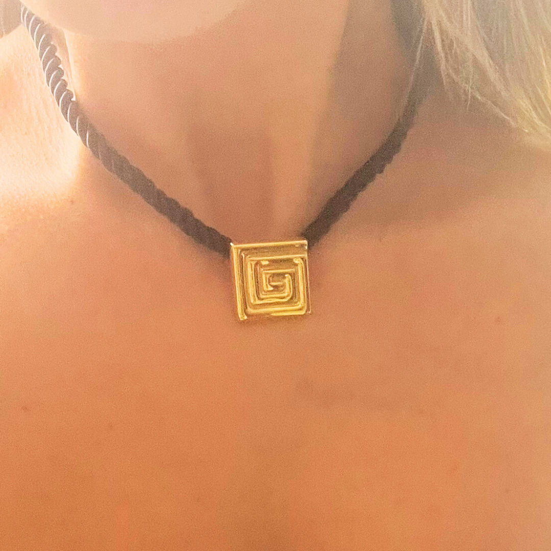The Ungaro Necklace in Gold