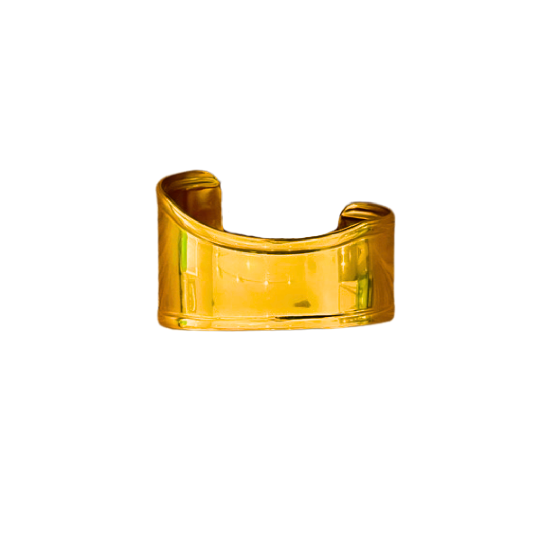 The Mini Elsa Cuff in Yellow Gold