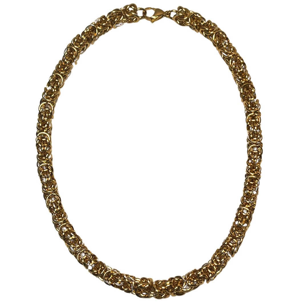 The Stockholm Necklace in Gold